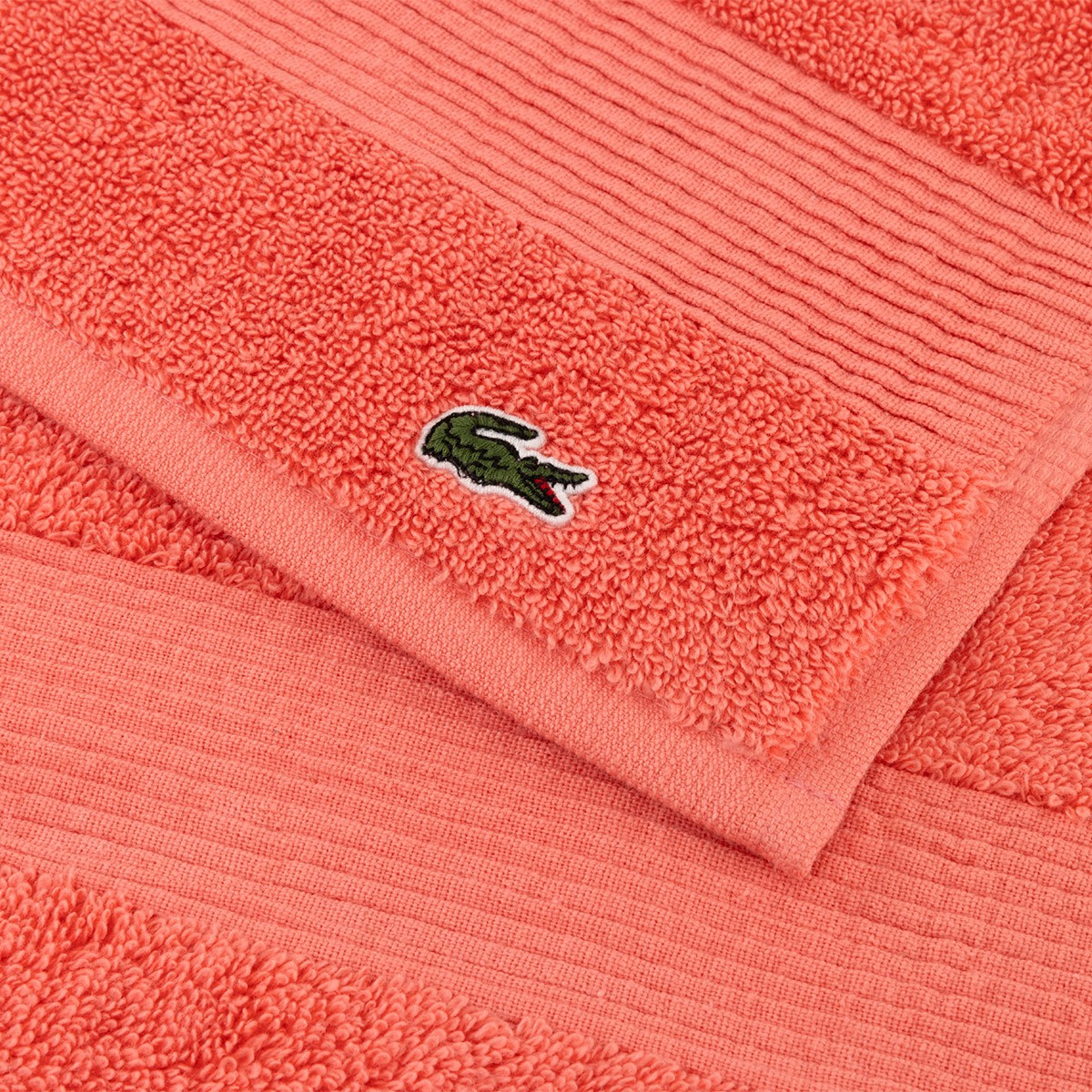 полотенце Lacoste Super Lacoste - купить в магазине Yves Delorme Russia