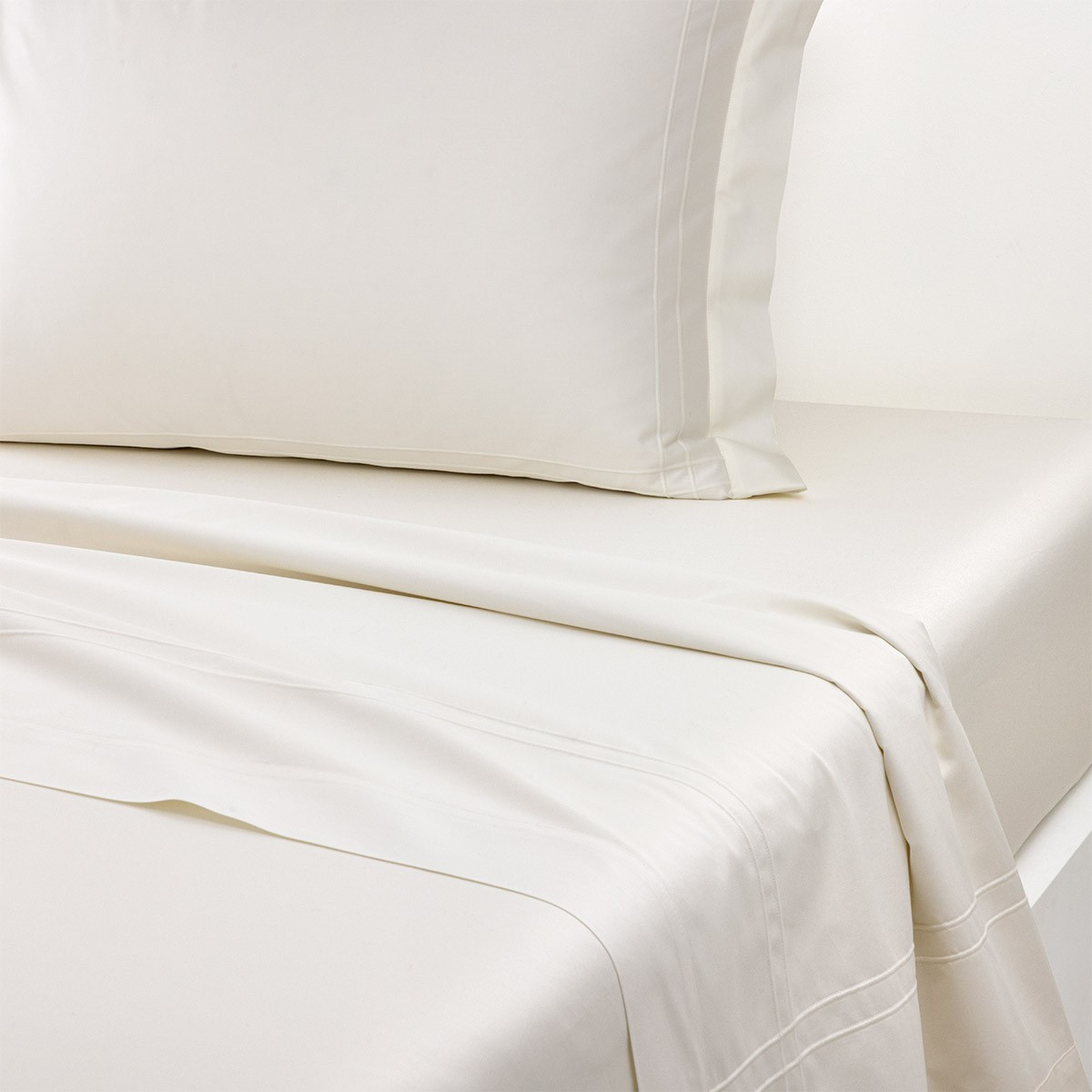 комплект постельного белья Yves Delorme Couture Адажио (Adagio) - купить в магазине Yves Delorme Russia