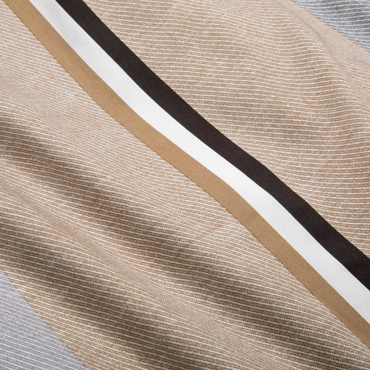 комплект постельного белья Hugo Boss Iconic Stripe - купить в магазине Yves Delorme Russia