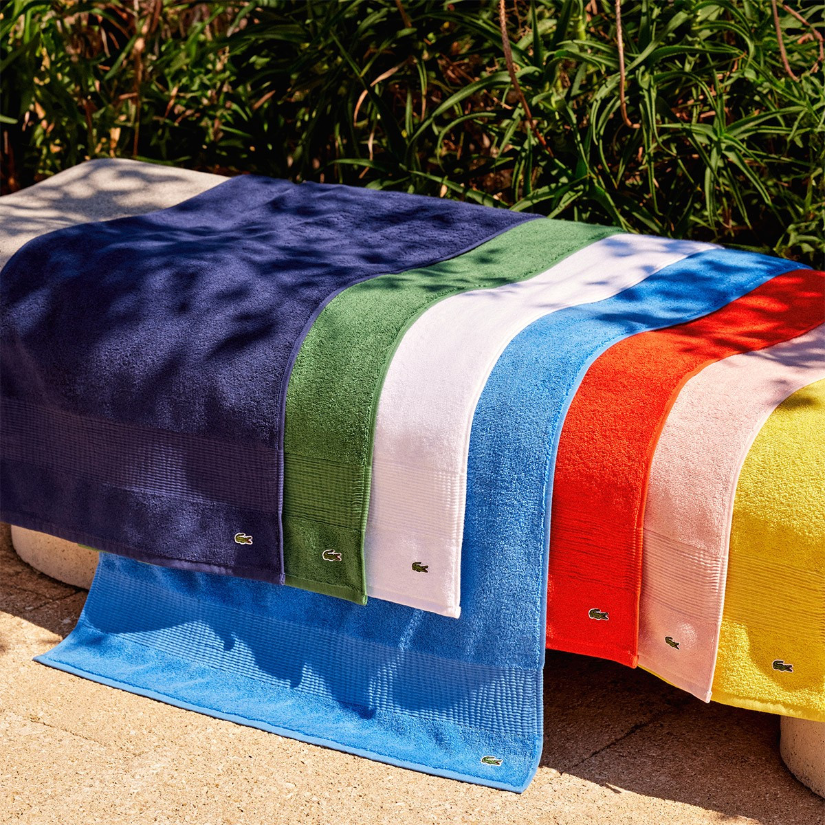 полотенце Lacoste Super Lacoste - купить в магазине Yves Delorme Russia