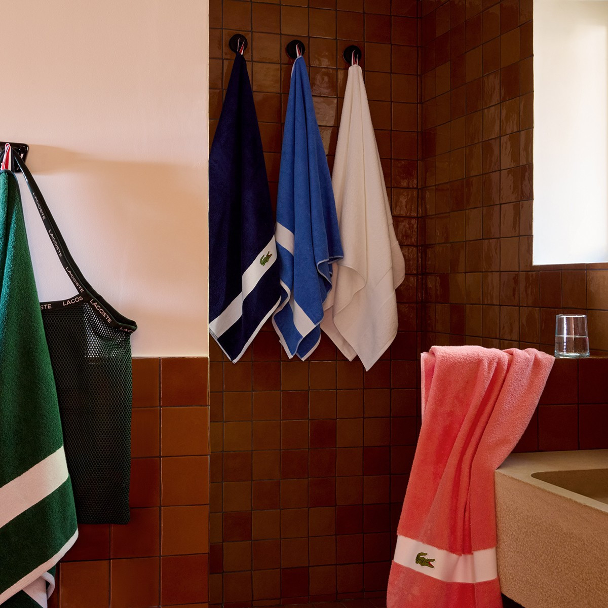 Комплект полотенец Lacoste Casual - купить в магазине Yves Delorme Russia