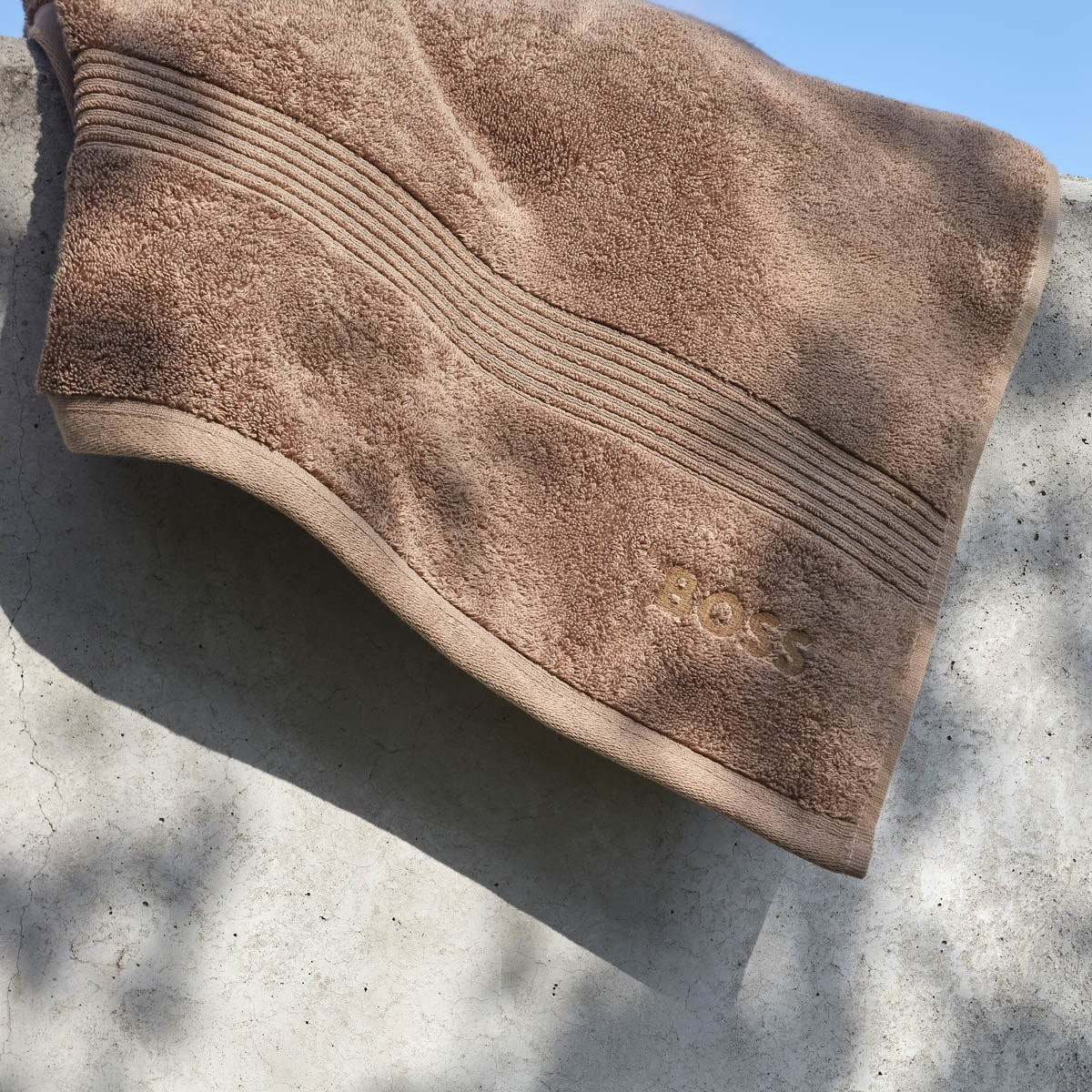 Комплект полотенец Hugo Boss Loft - купить в магазине Yves Delorme Russia