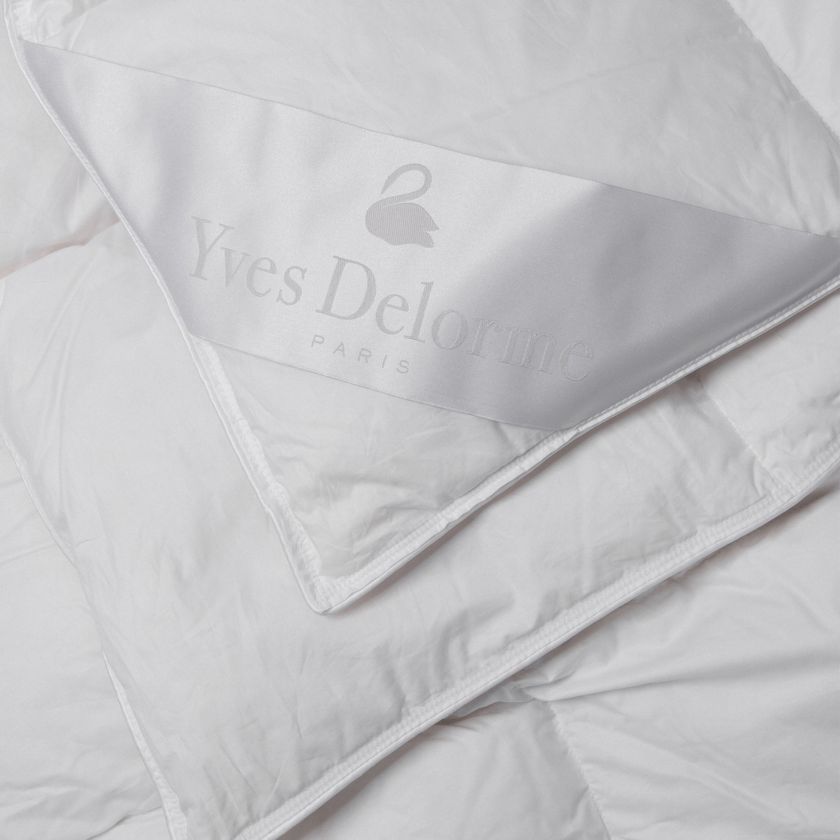 одеяло Yves Delorme Premium Medium  - купить в магазине Yves Delorme Russia