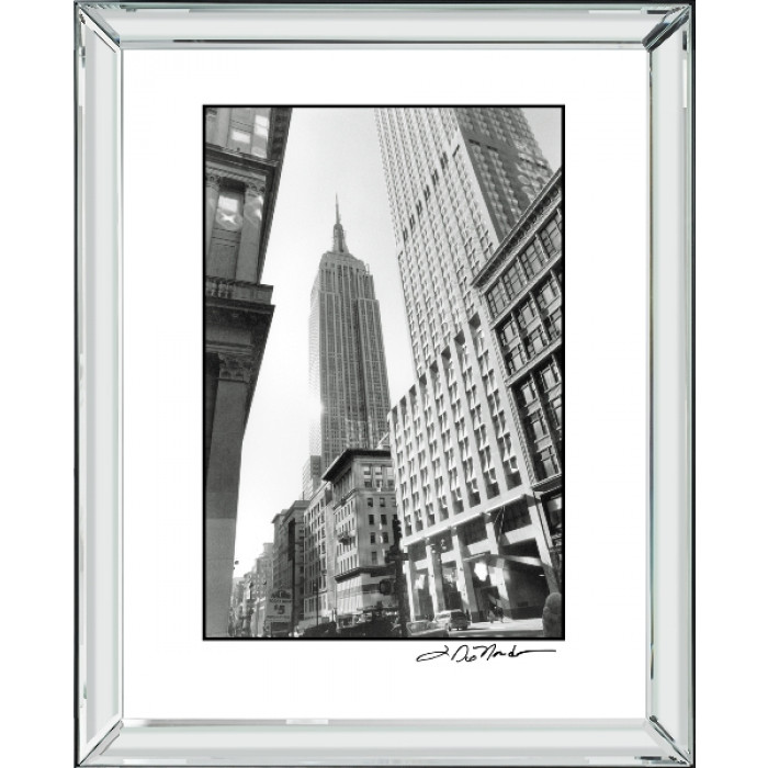 фото в раме Brookpace  New York Empire State building - купить в магазине Yves Delorme Russia