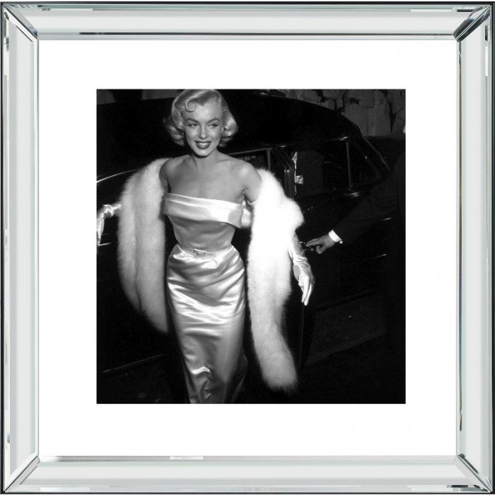 фото в раме Brookpace  Marilyn Monroe 7 - купить в магазине Yves Delorme Russia
