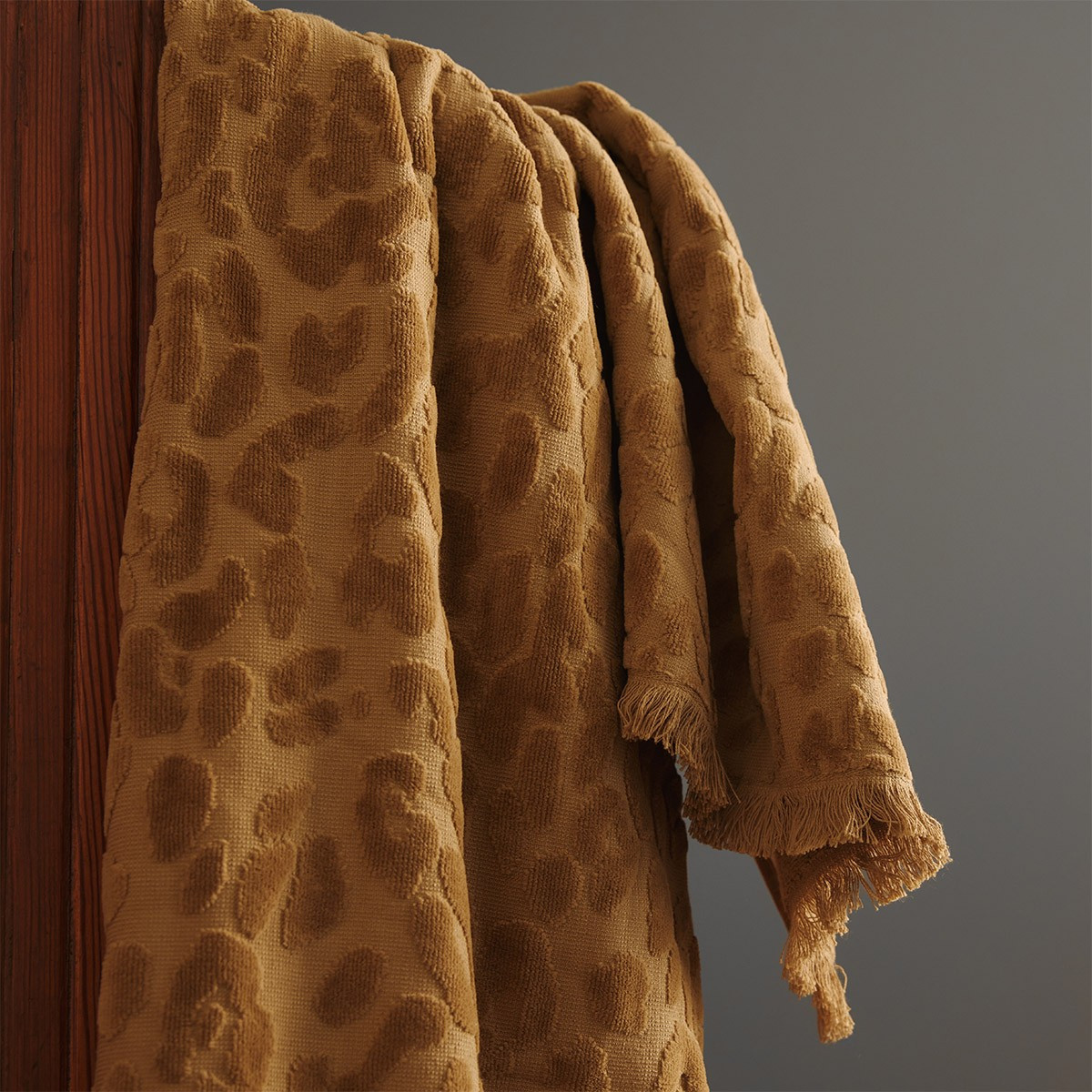 полотенце Desforges Paris Vittorio - купить в магазине Yves Delorme Russia